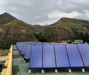 Proyecto de calefacción central solar de la escuela primaria central del condado de Gansu Tianzhu